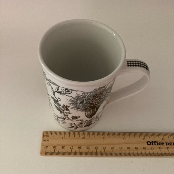 Lady Jayne Ltd Mug with Floral Design - Picture 8 of 10